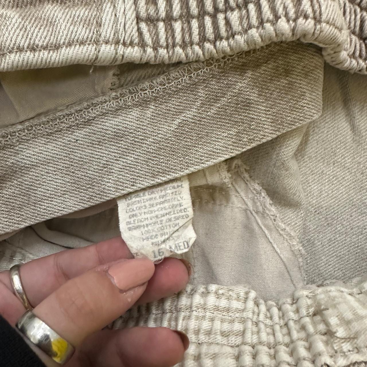 Vintage 90s Lee Elastic Waist Tapered Leg Mom Jeans Beige W33 L32