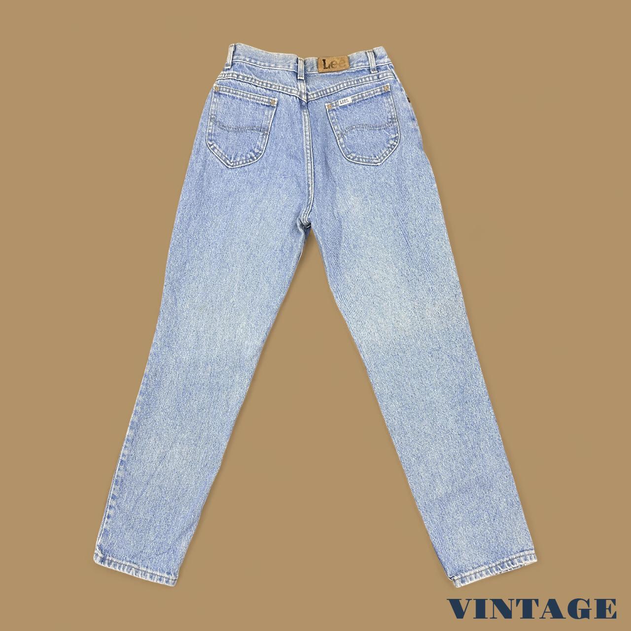 Vintage 80s Lee Tapered Leg Mom Jeans Light Blue W26 L29