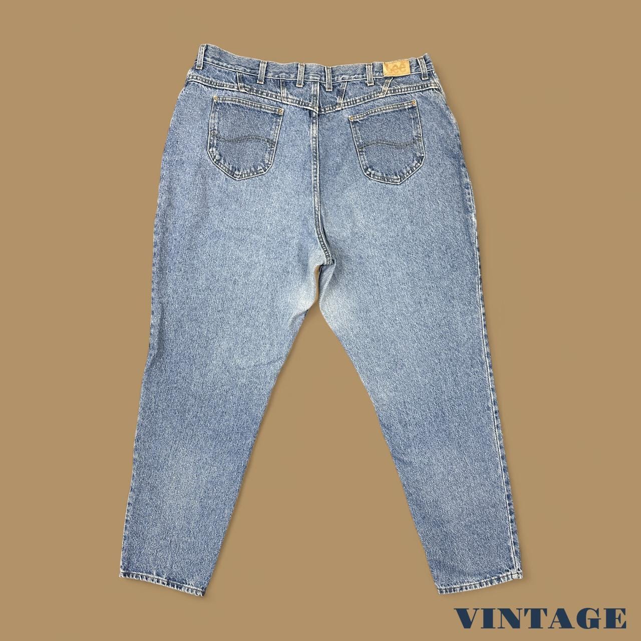 Vintage 90's Lee Tapered Leg Mom Jeans Light Blue W42 L32