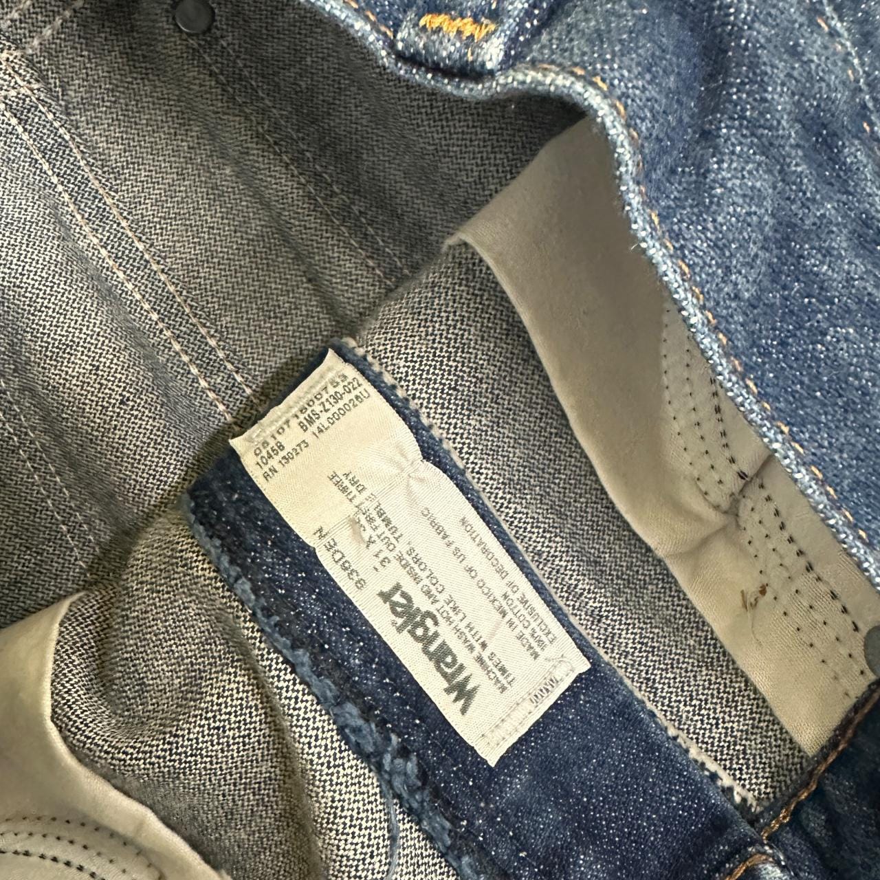 Vintage Wrangler USA Straight Leg Jeans Dark Blue W31 L36