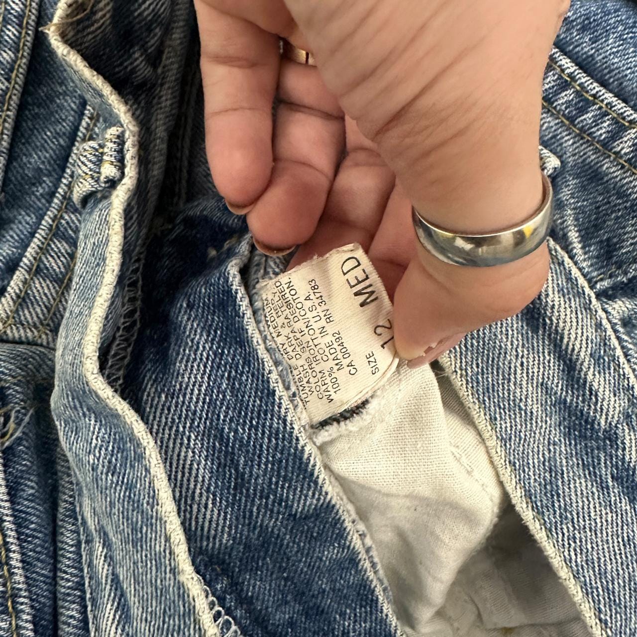 Vintage 90's Lee Tapered Leg Mom Jeans Mid Blue W28 L30