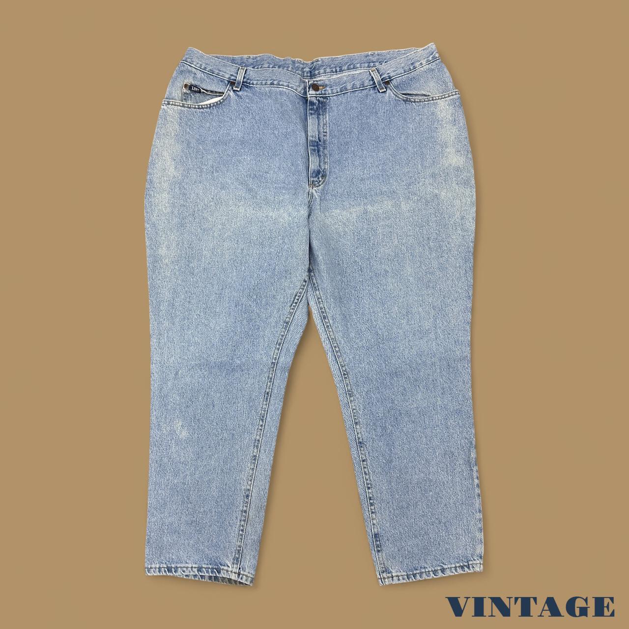 Vintage 90s Lee Tapered Leg Mom Jeans Light Blue W44 L30