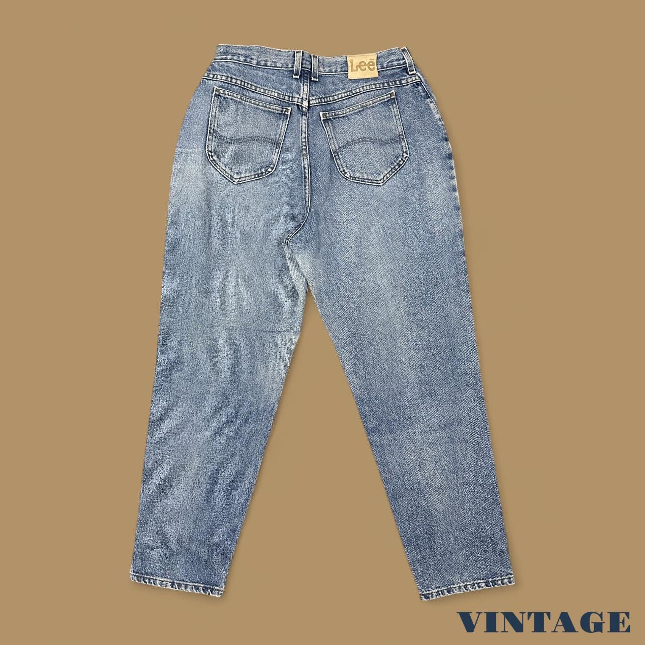 Vintage 90's Lee Tapered Leg Mom Jeans Light Blue W31 L29