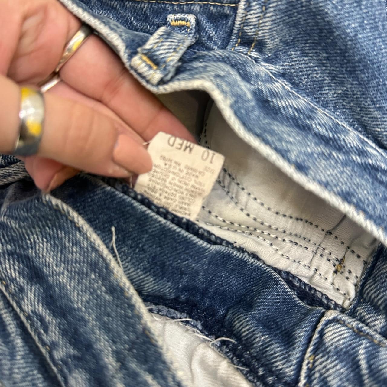 Vintage 90's Lee Tapered Leg Mom Jeans Pleated Mid Blue W26 L30