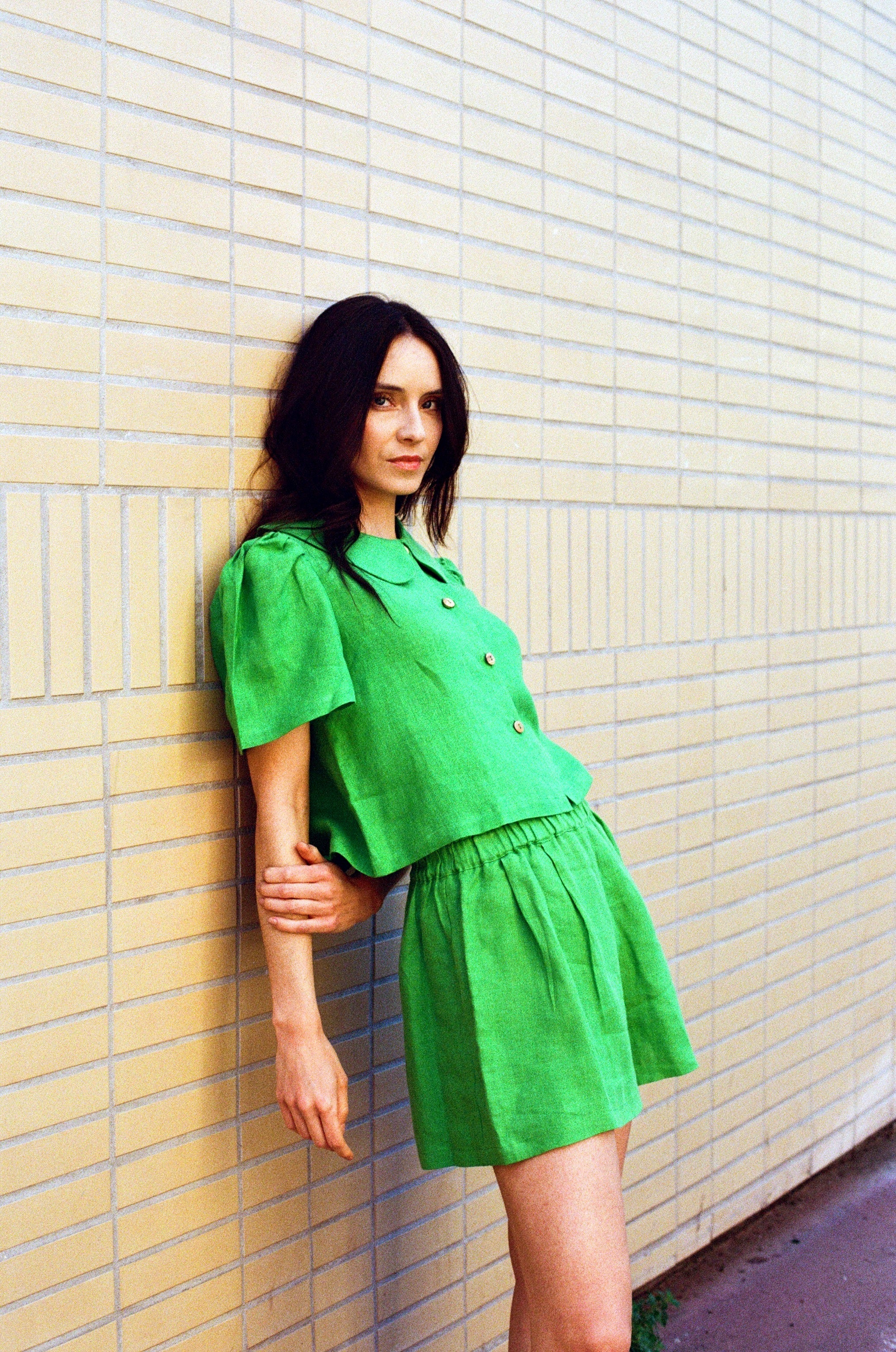 Olivia Linen Shorts - Jade - Delivery from June 2026