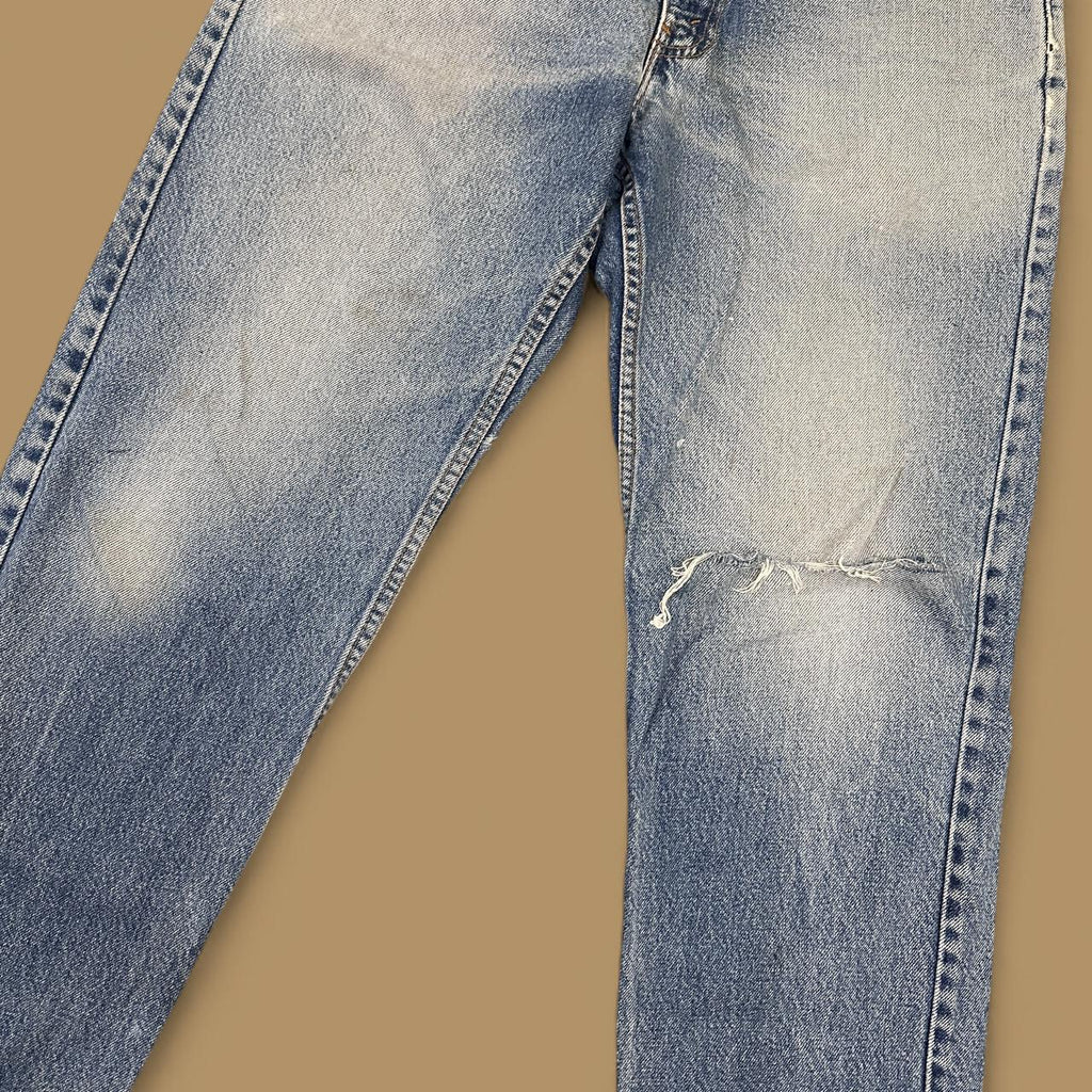 Vintage Levi&#39;s 550 Distressed Relaxed Straight Leg Jeans Mid Blue W32 L30