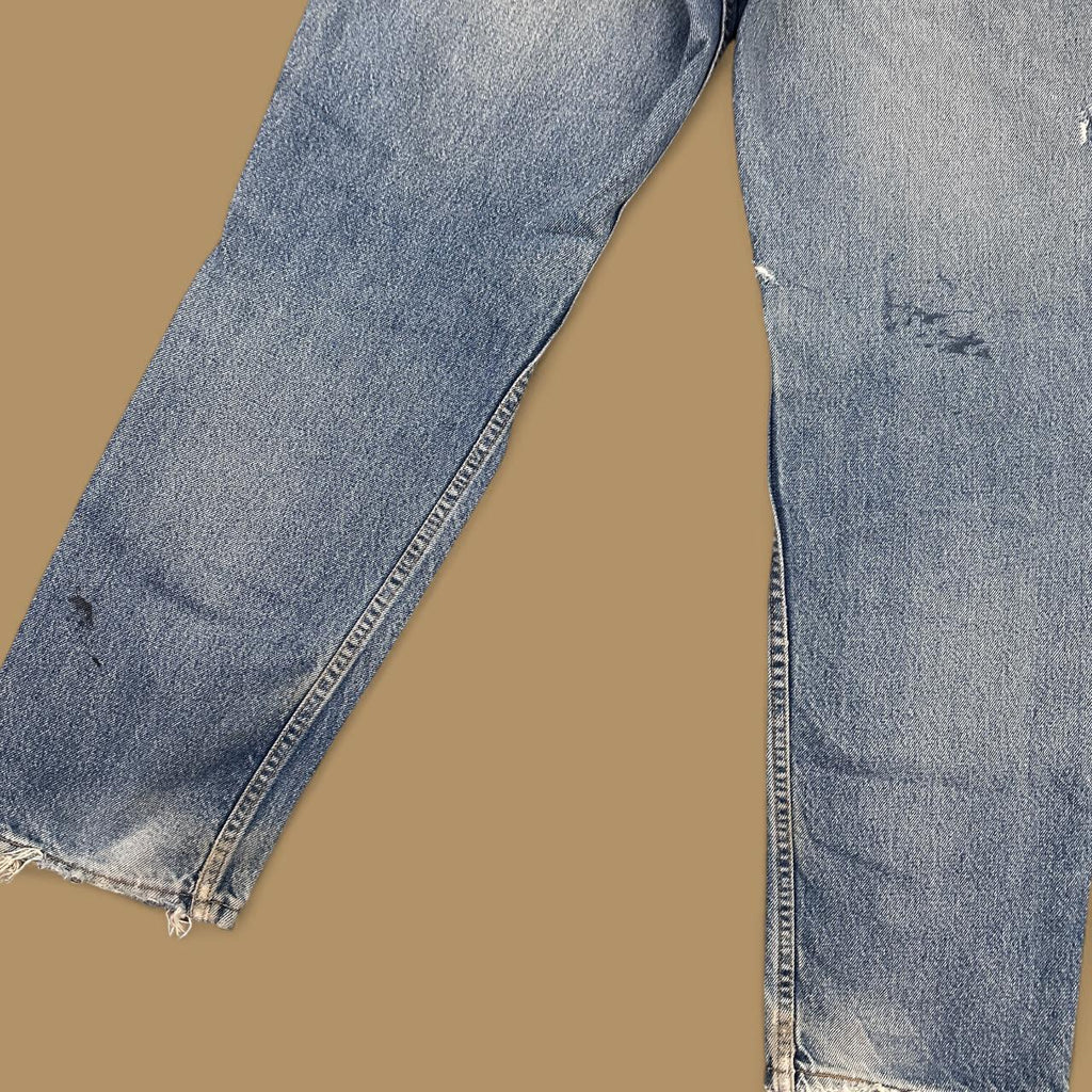 Vintage Levi&#39;s 550 Distressed Relaxed Straight Leg Jeans Mid Blue W32 L30