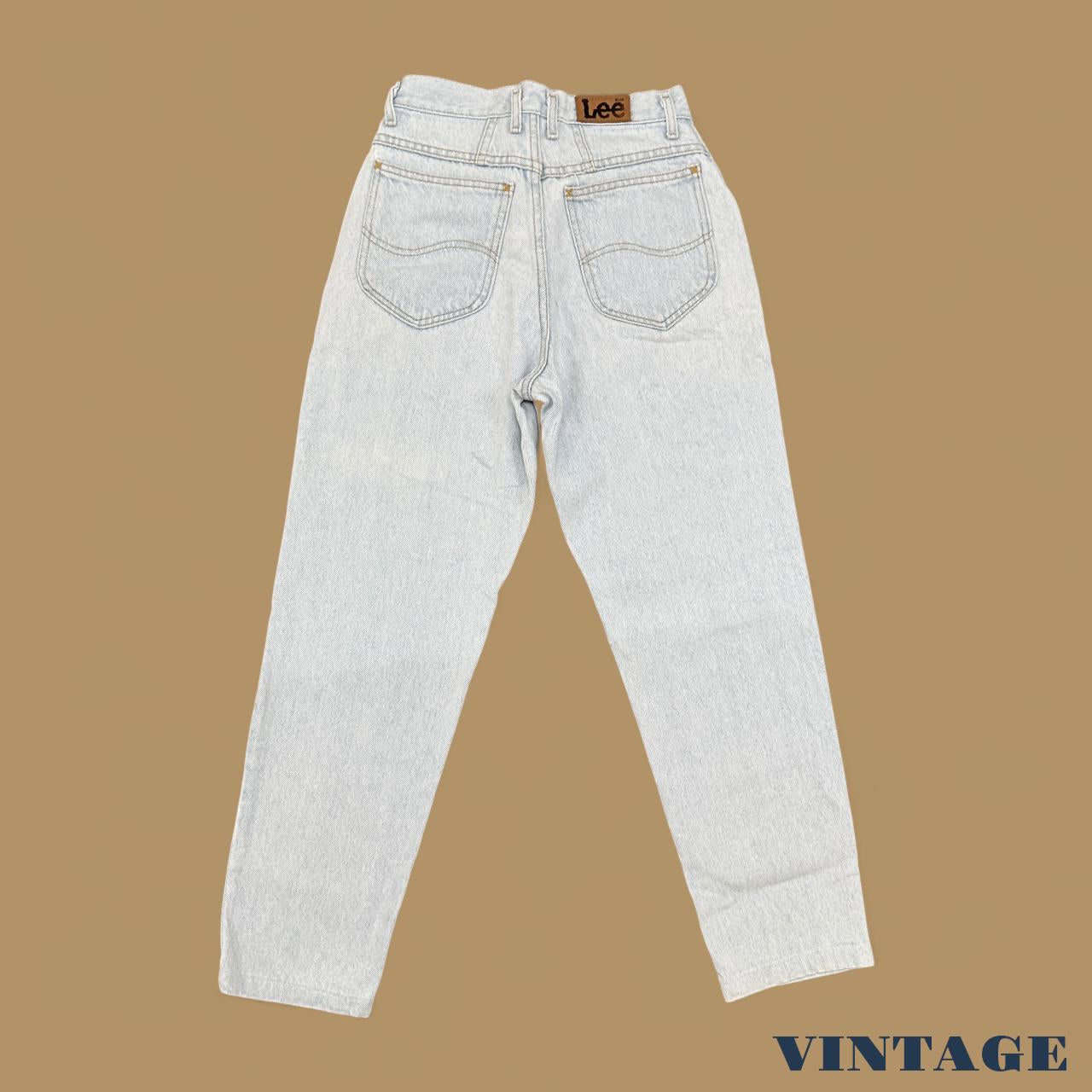 Vintage 90s Lee Tapered Leg Mom Jeans Light Blue Stonewash W25 L27