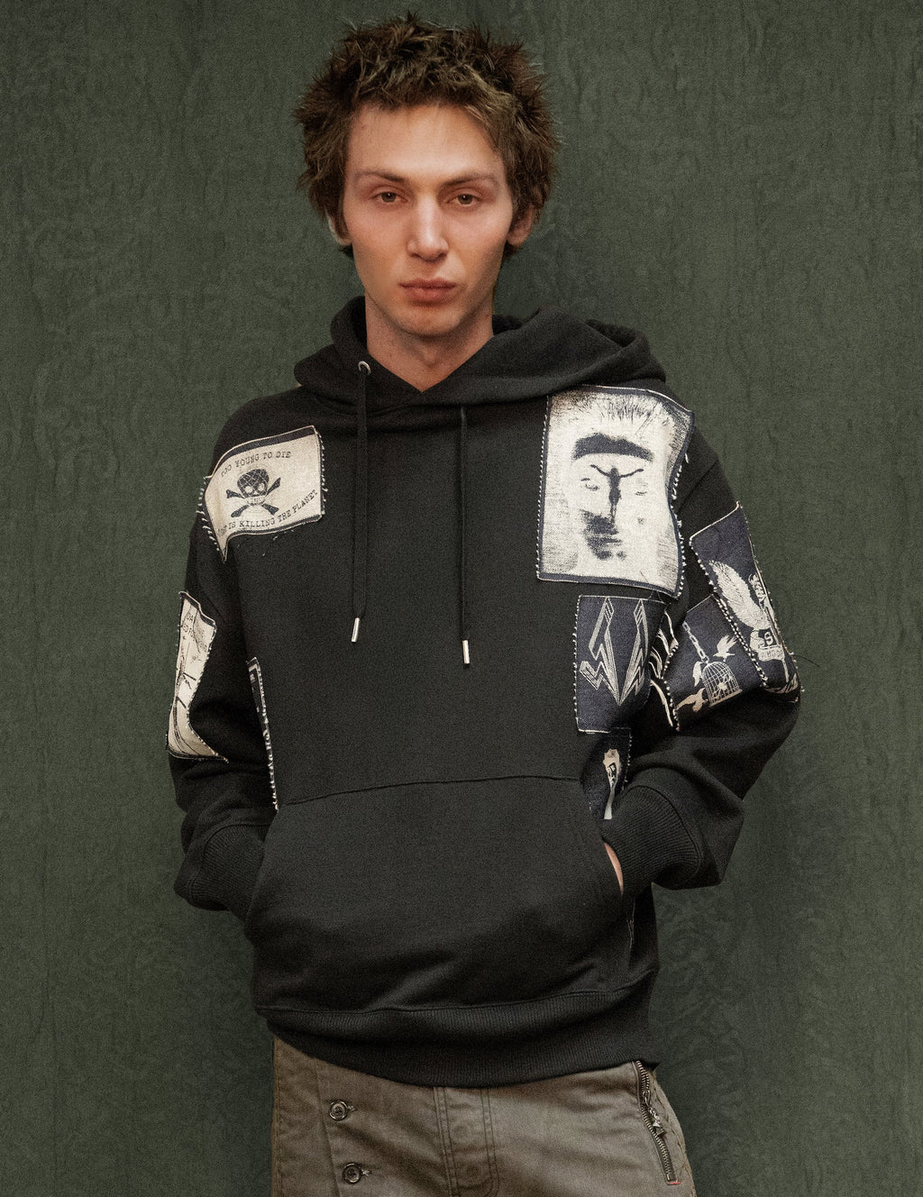 ST Multipatch Logo Hoodie in Black