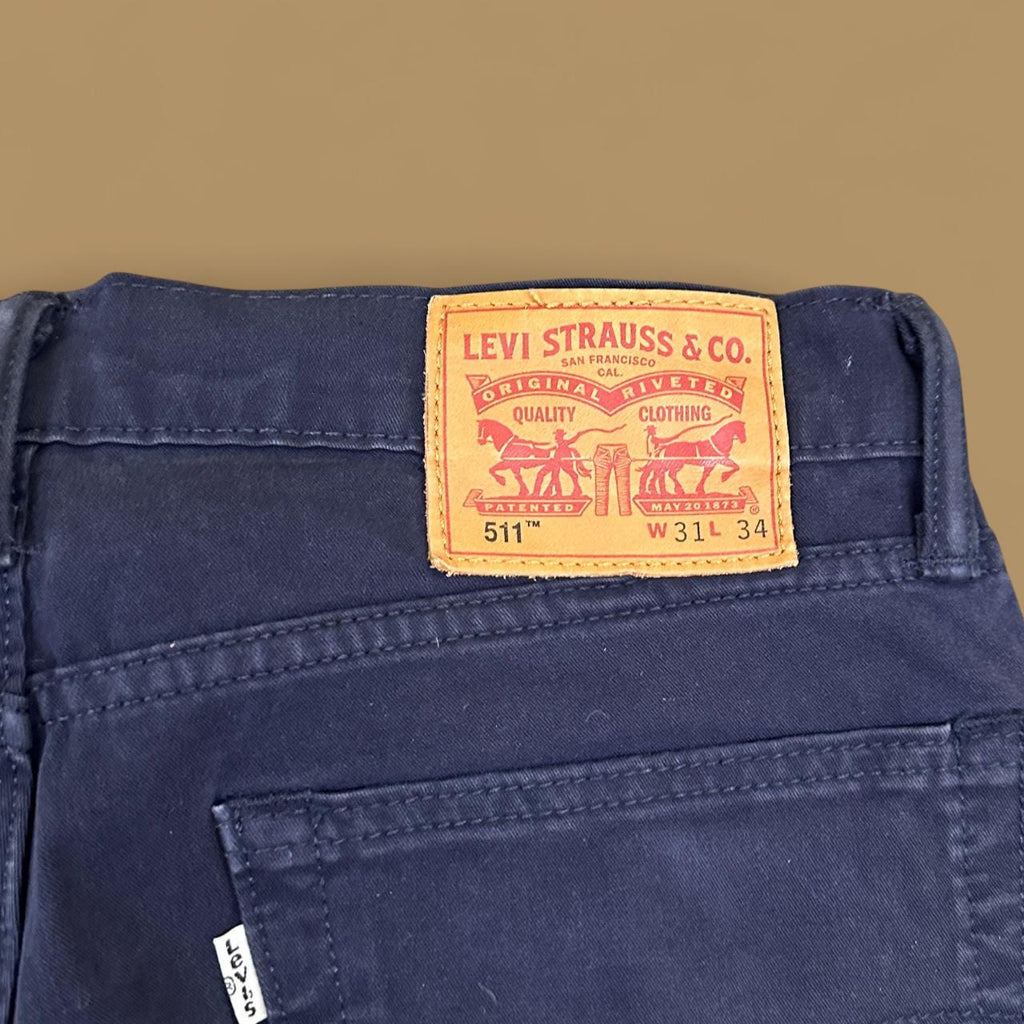 Vintage Levi's 511 Slim Straight Jeans Soft Denim Navy W31 L34