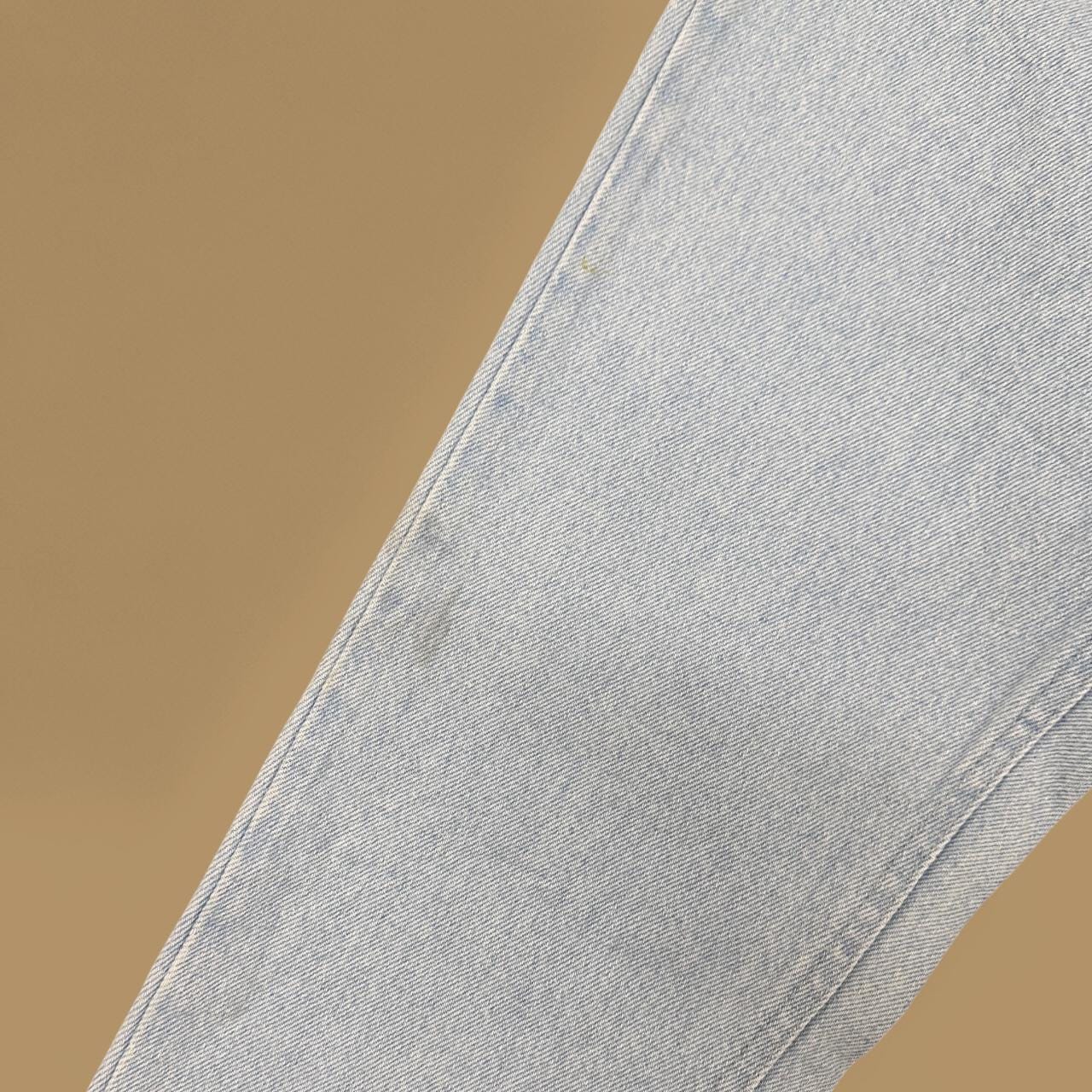 Vintage 90s Lee Tapered Leg Mom Jeans Light Blue Stonewash W27 L27