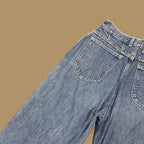 Vintage 80&#39;s Lee Riders Tapered Leg Mom Jeans Mid Blue W26 L29