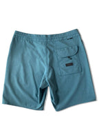 Vissla Solid Sets 18.5" Boardshort