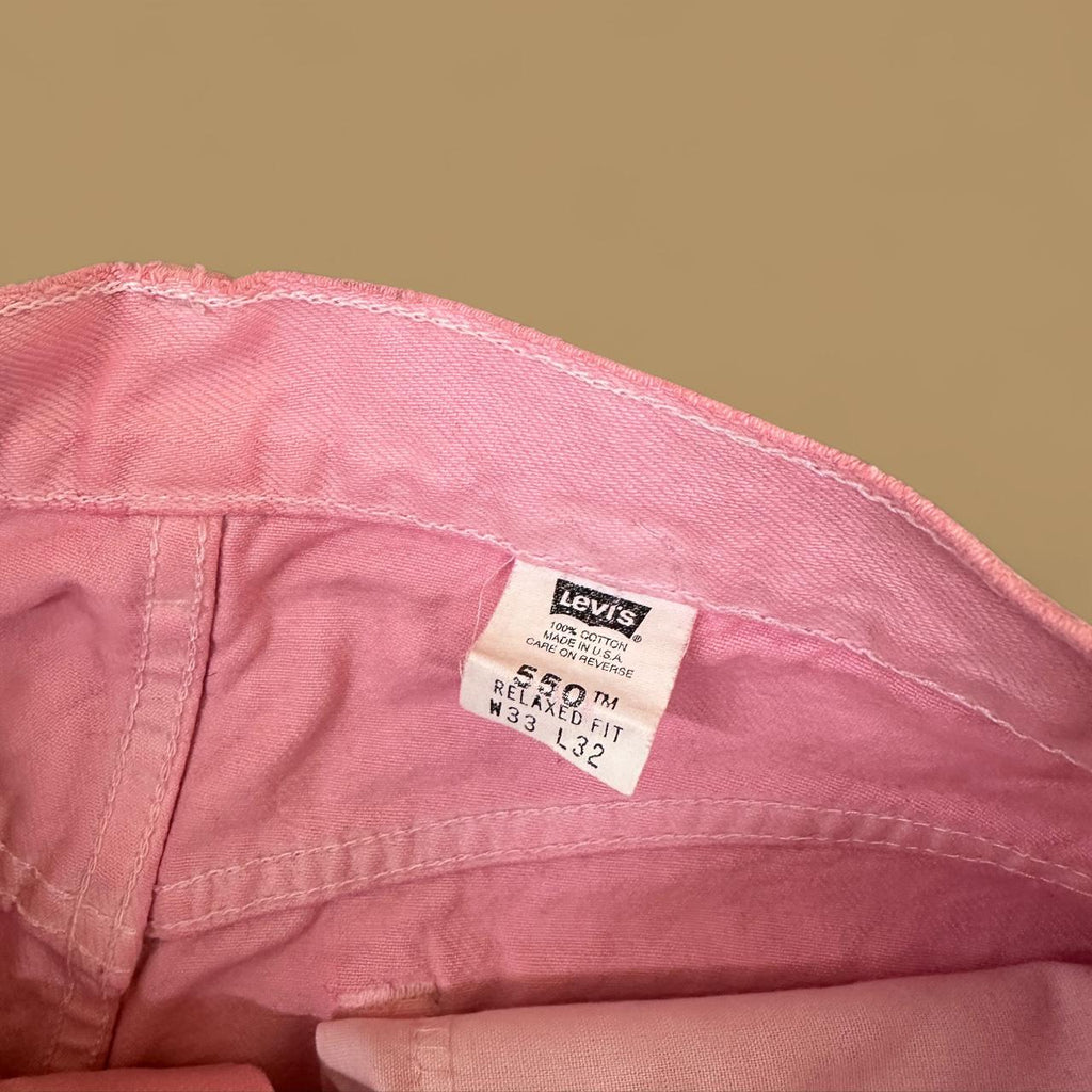 Vintage Levi&#39;s 550 USA Relaxed Straight Leg Jeans Pink W33 L32