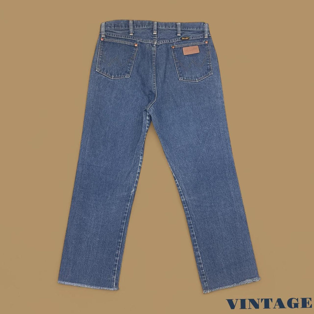 Vintage Wrangler USA Made Raw Hem Straight Leg Ankle Jeans Mid Blue W34 L28