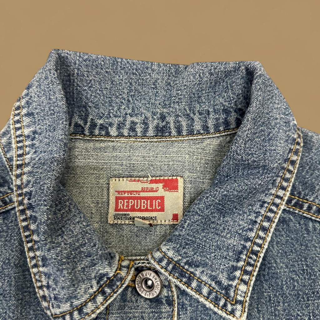 Vintage Republic Denim Trucker Jacket Mid Blue Small