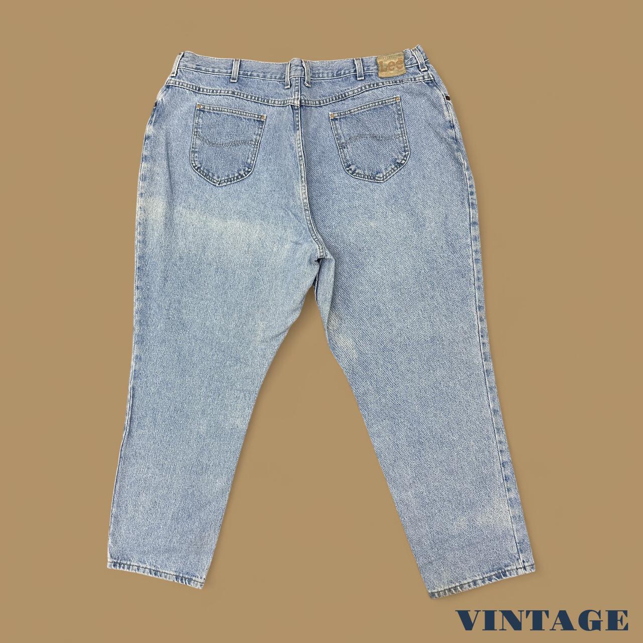 Vintage 90s Lee Tapered Leg Mom Jeans Light Blue W44 L30