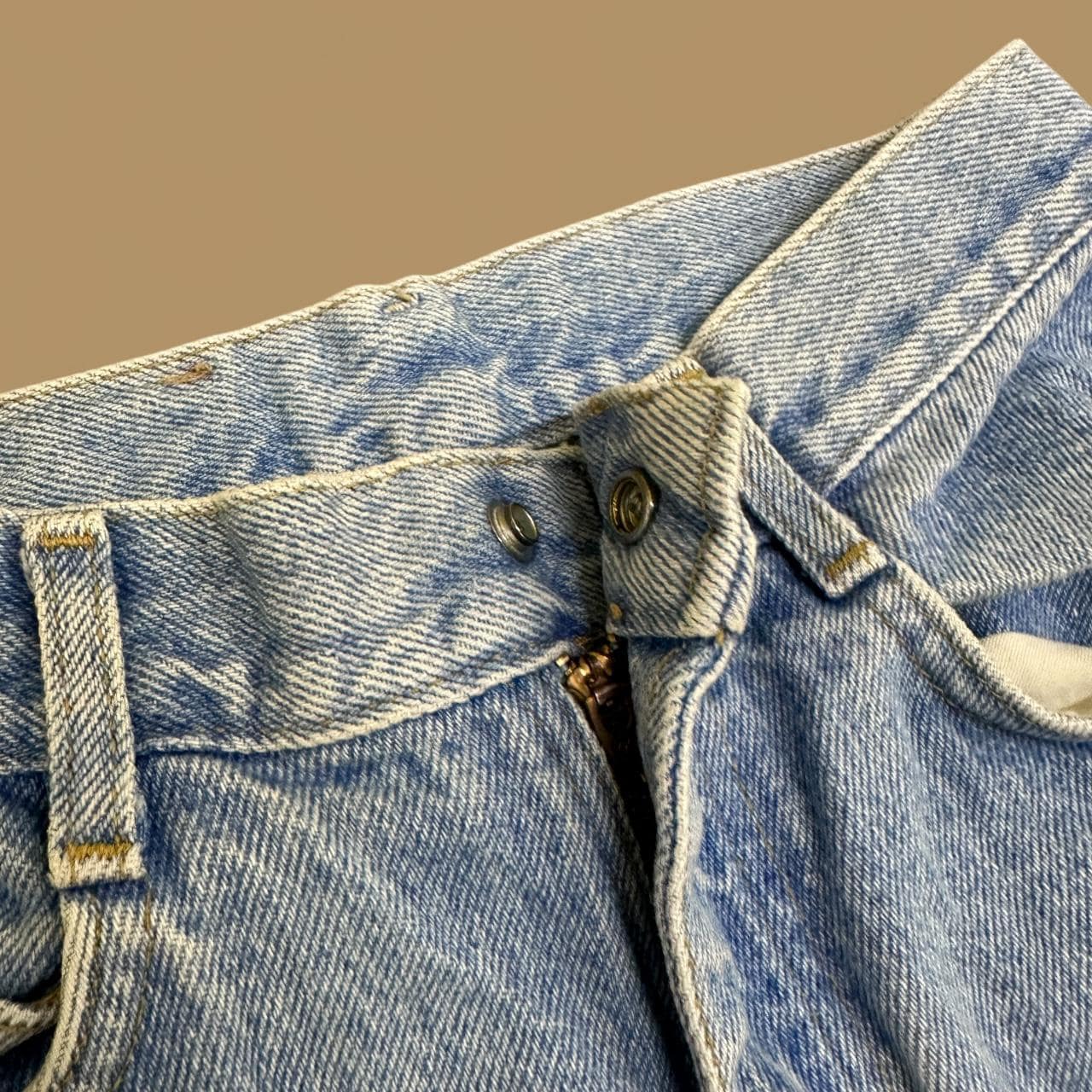 Vintage 80s Lee Tapered Leg Mom Jeans Light Blue W26 L29