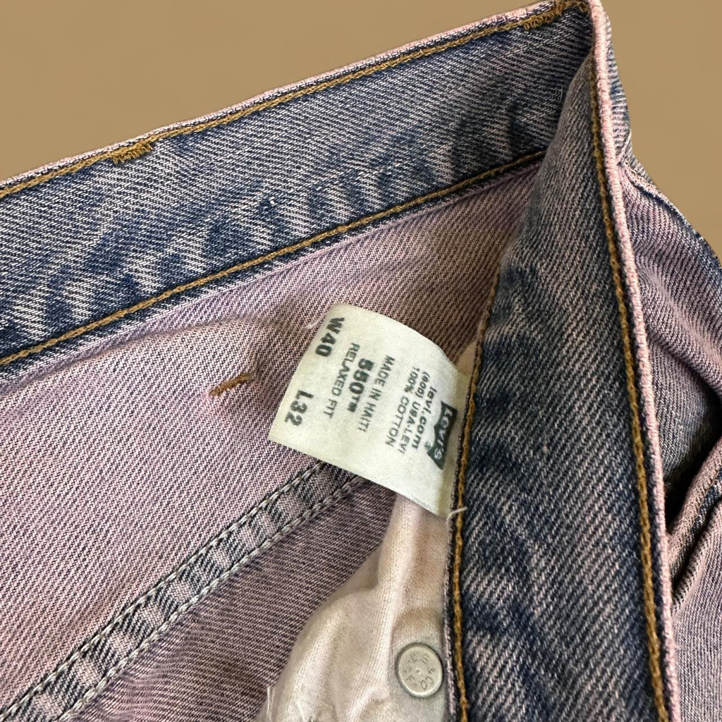 Vintage Levi&#39;s 550 Relaxed Straight Leg Jeans Pink/Blue W40 L32