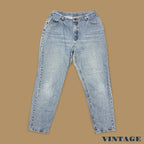 Vintage 90&#39;s Lee Tapered Leg Mom Jeans Light Blue W34 L30