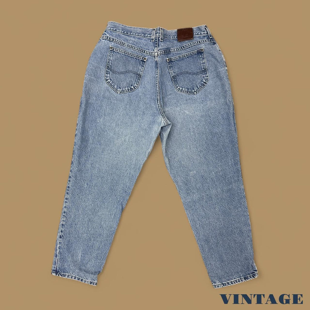 Vintage 90&#39;s Lee Tapered Leg Mom Jeans Light Blue W36 L29