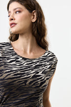 Beyla Zebra Devorie V-Back Midaxi Dress