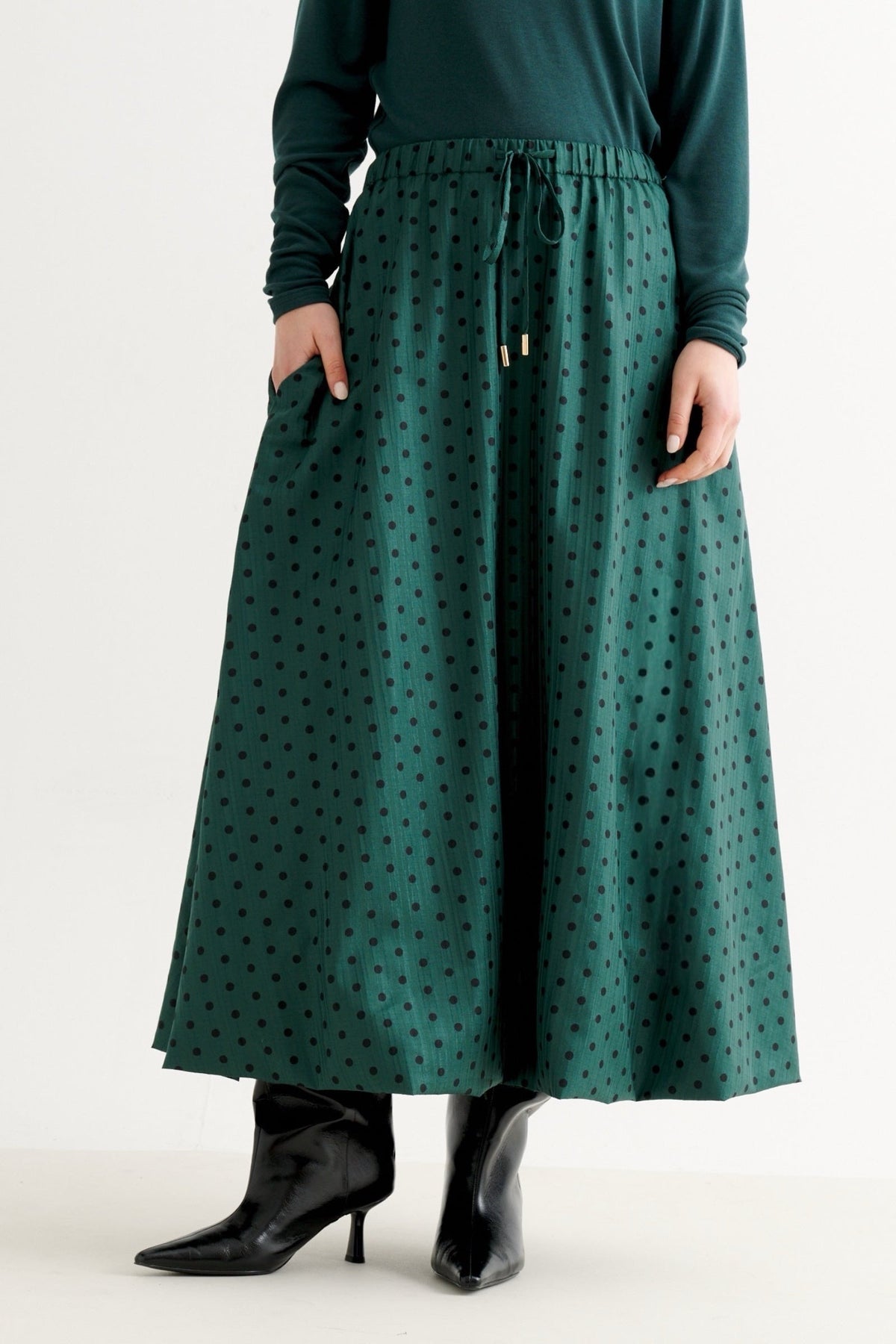 Dixie Spot Print Bubble Hem Midi Skirt - Forest Green