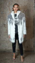Original 1970's Vintage White / Grey Fox Faux Fur Coat UK 8 - 16