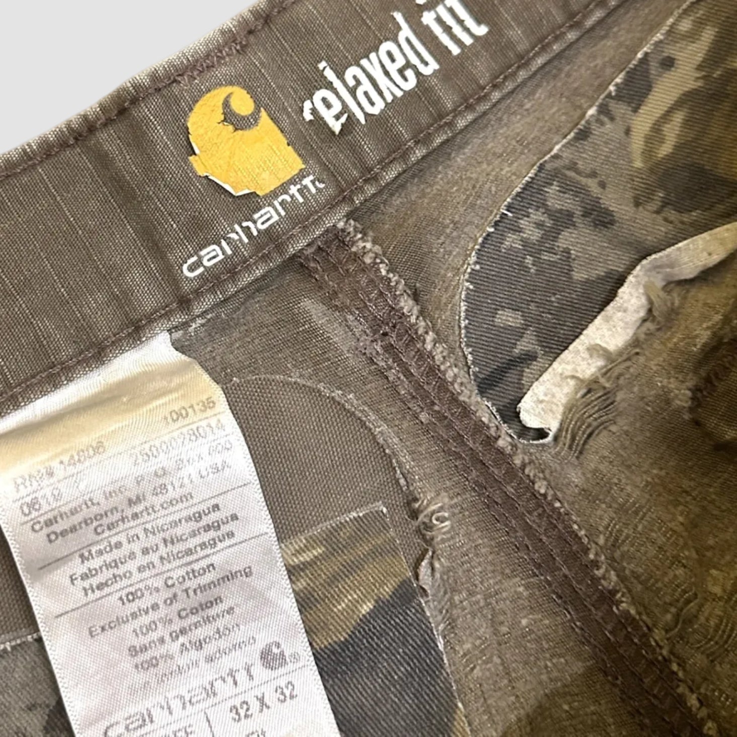 Vintage Distressed Carhartt Relaxed Workwear Trousers Khaki W32 L32