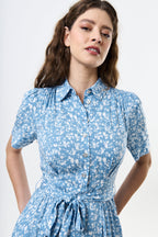 Inesa Negative Floral Print Short Sleeve Midi Shirt Dress - Blue