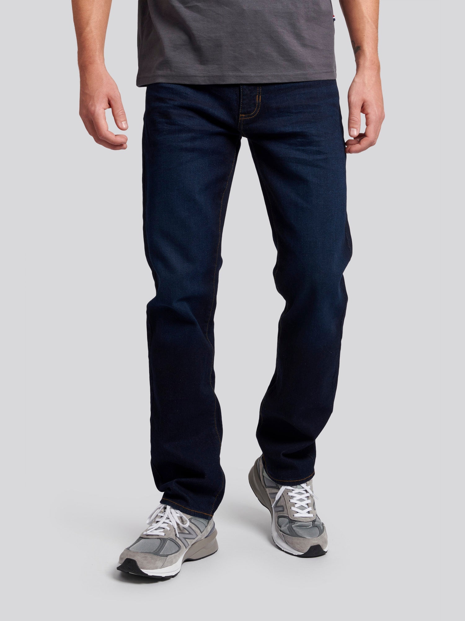 Mens 5 Pocket Regular Fit Denim Jeans in Rinse Wash