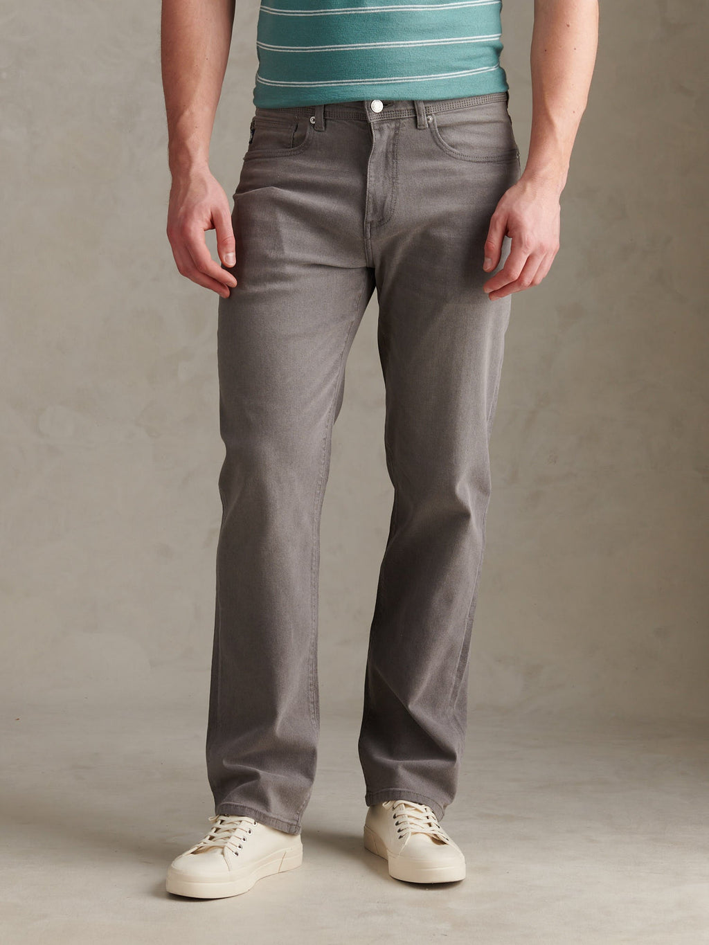 Mens Relaxed Fit Jean Grey Wash