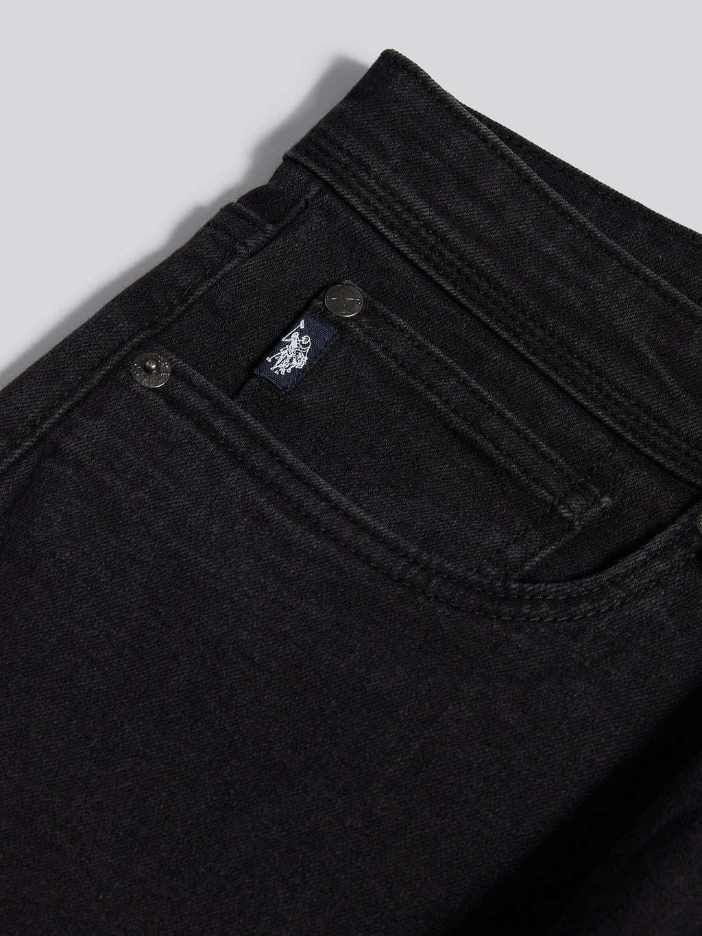 Mens Straight Fit Jean Black Wash
