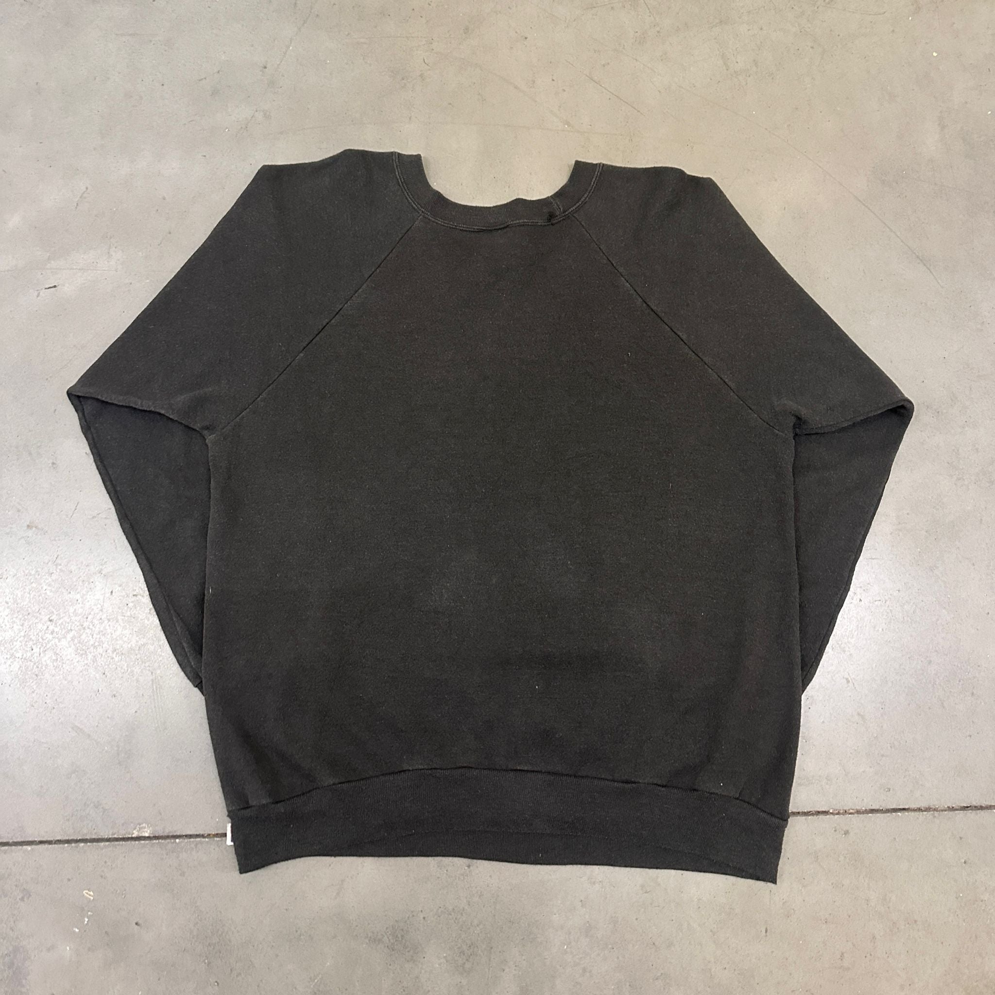 Vintage 90s Logo 7 Chicago Bulls Sweatshirt Black XL