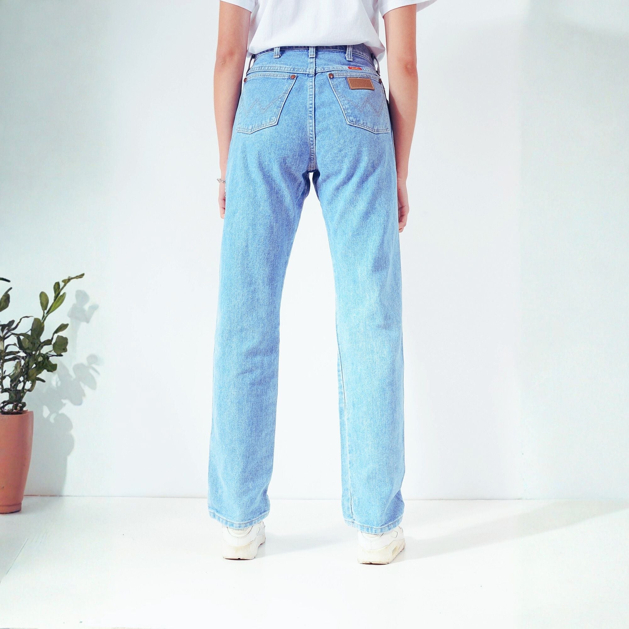 Vintage Wrangler Classic Straight Fit Mom Jeans