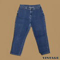 Vintage Lee Tapered Leg Cropped Mom Jeans Dark Blue W33 L24
