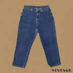 Vintage Lee Tapered Leg Cropped Mom Jeans Dark Blue W33 L24