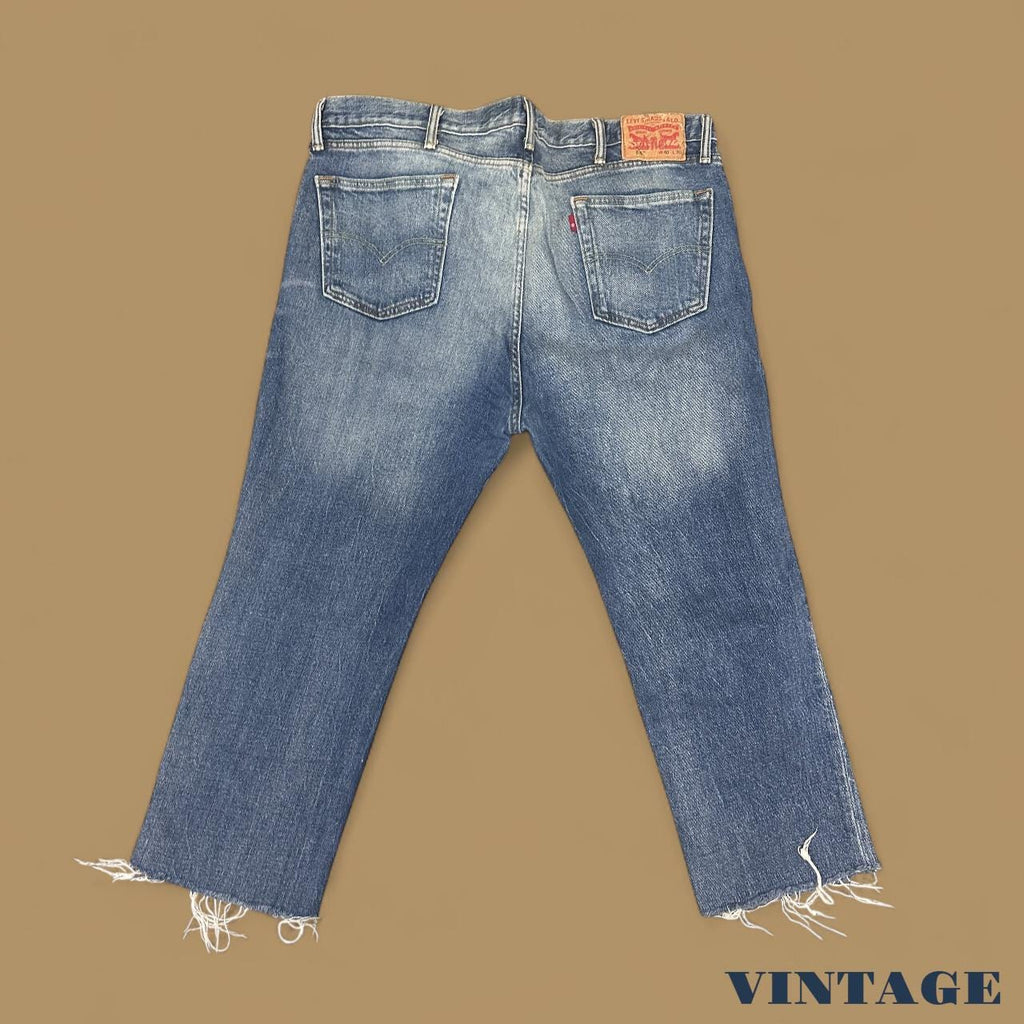 Vintage Levi&#39;s 511 Distressed Slim Straight Leg Raw Hem Cropped Jeans Mid Blue W40 L24