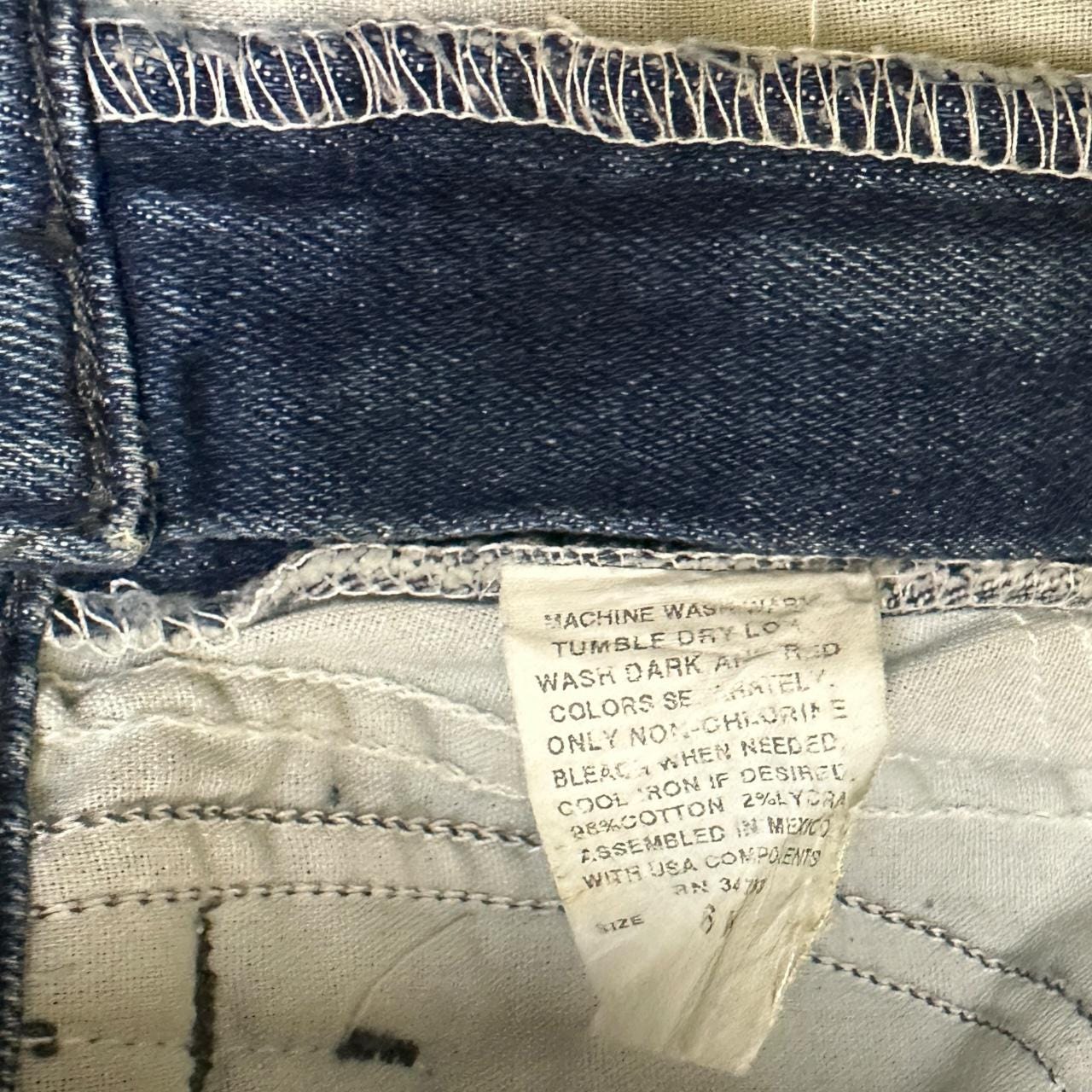 Vintage 80s Lee Straight Leg Boyfriend Jeans Dark Blue W26 L30