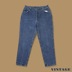 Vintage 90&#39;s Lee Tapered Leg Mom Jeans Dark Blue W34 L30