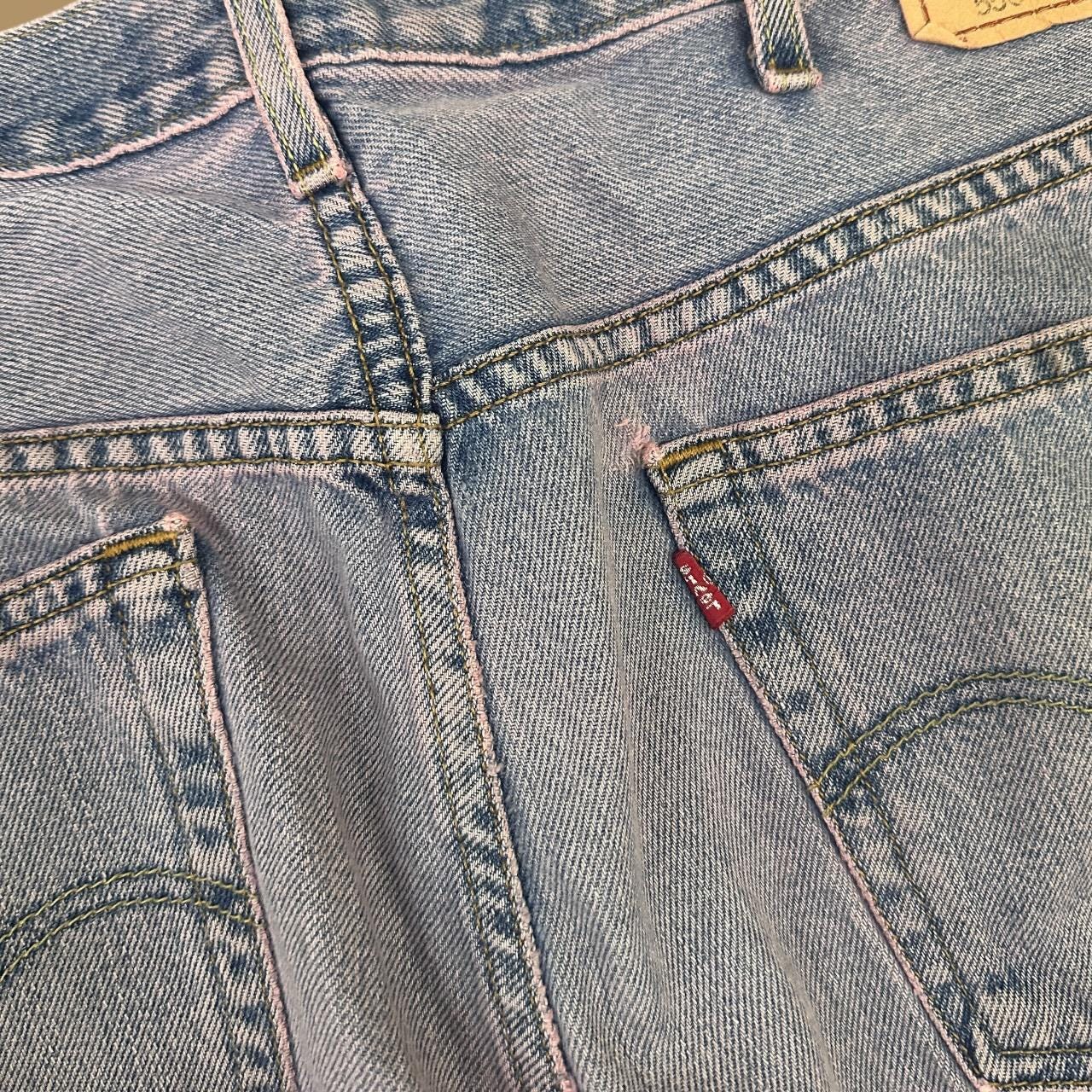 Vintage Levi&#39;s 550 Relaxed Straight Leg Jeans Pink/Blue W40 L32