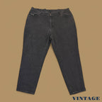 Vintage 90s Lee Tapered Leg Mom Jeans Black W44 L28