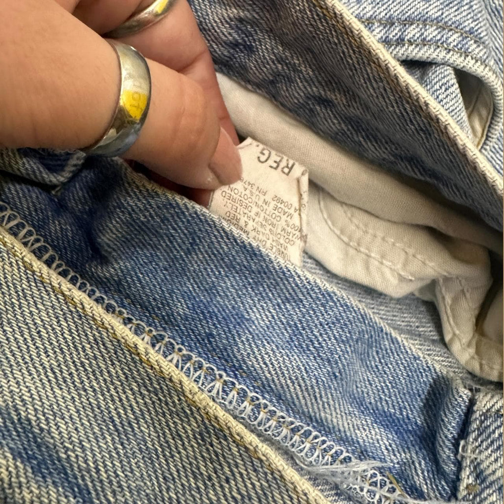 Vintage 80s Lee Tapered Leg Mom Jeans Light Blue W26 L29