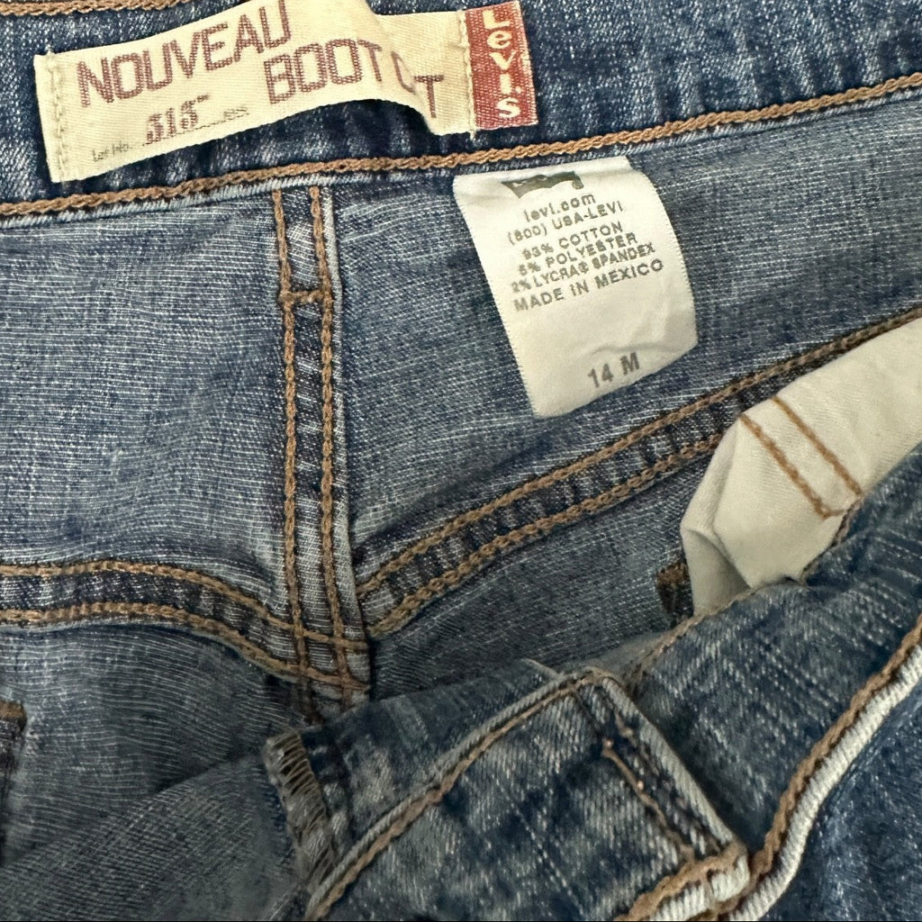Vintage Y2k Levi's 515 Bootcut Jeans Mid Blue W34 L32