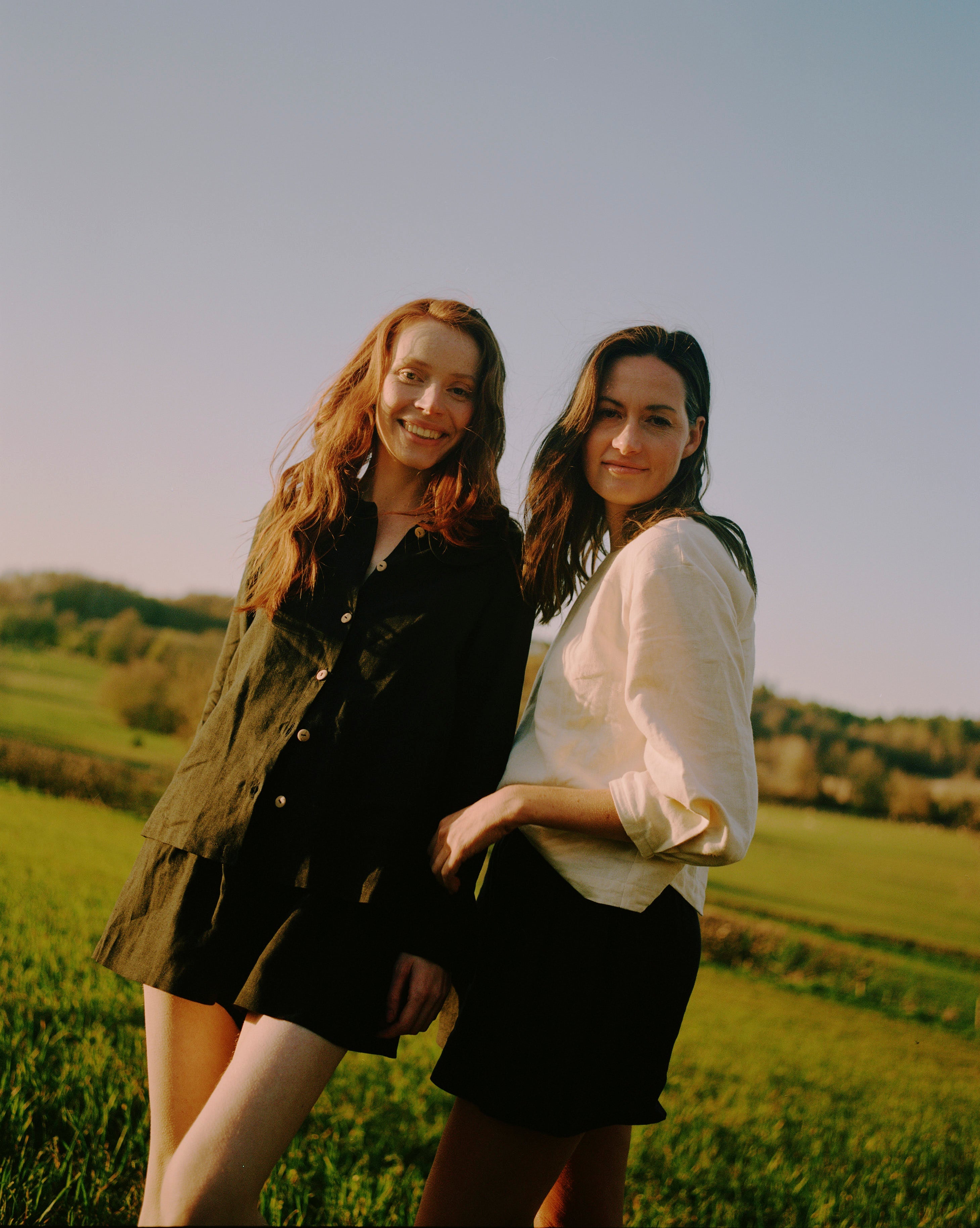 Olivia Linen Shorts  - Black - Delivery from June 2026