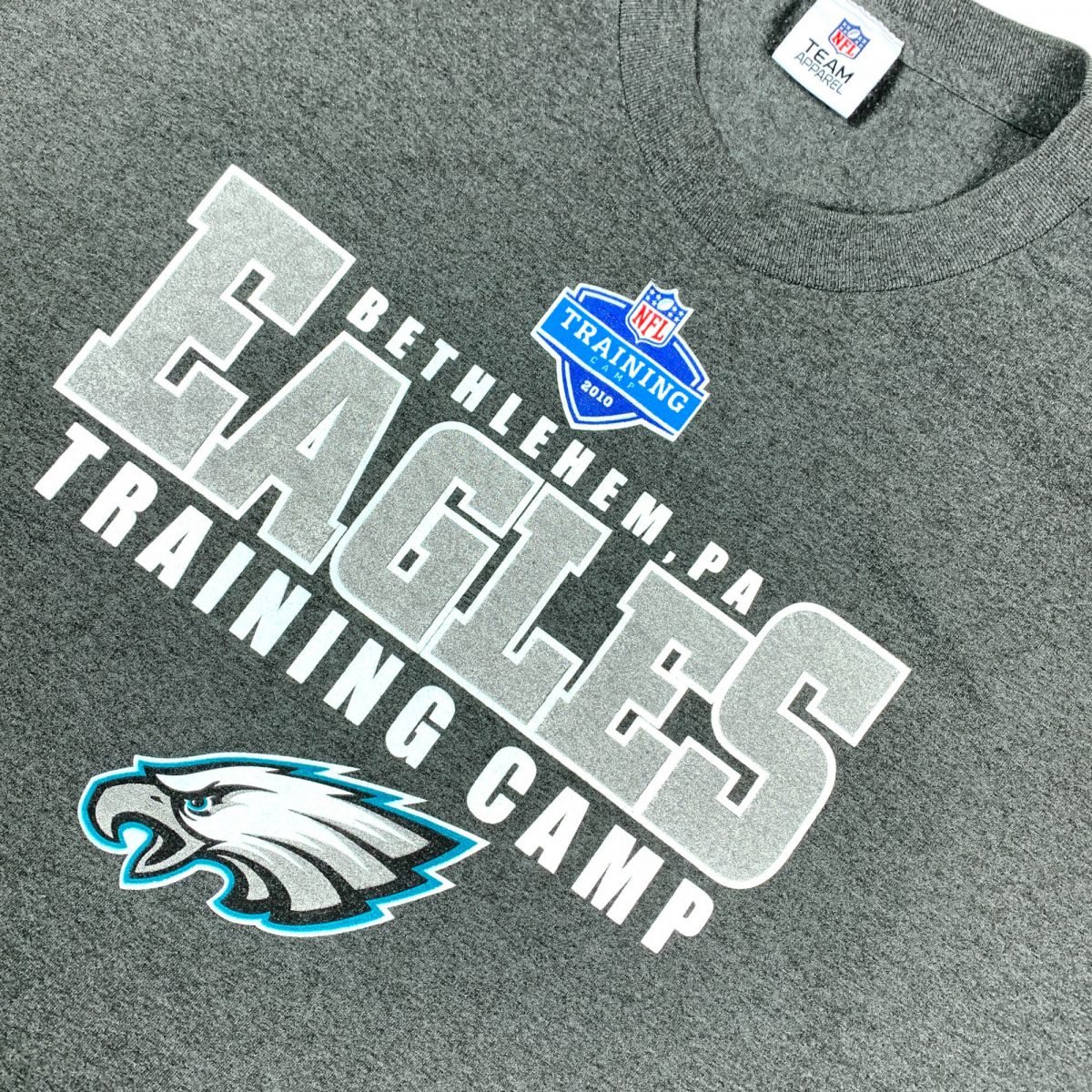 Vintage NFL Philadelphia Eagles Training Camp Graphic T-shirt 