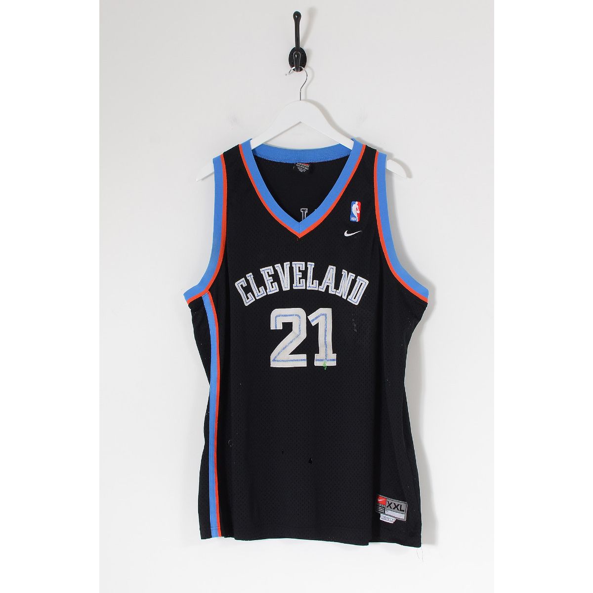 Vintage Cleveland Cavaliers Jersey // Darius Miles 21 Retro 
