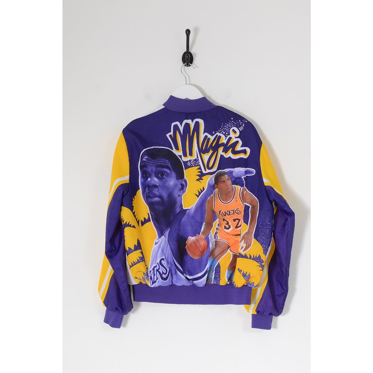 Vintage 90s Rare LA Lakers Magic Johnson Graphic Bomber Jacket White Large